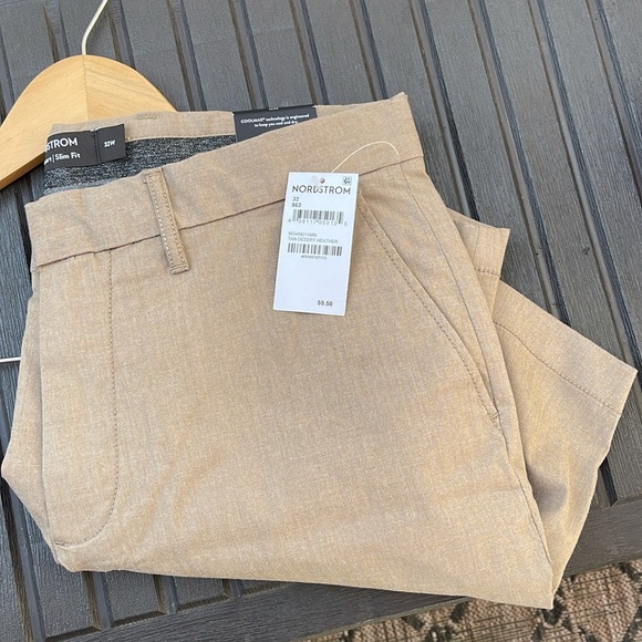 Nordstrom - Men’s Coolmax Stretch Tech Smart - Slim Fit - Chino Shorts -  32 - Picture 2 of 16